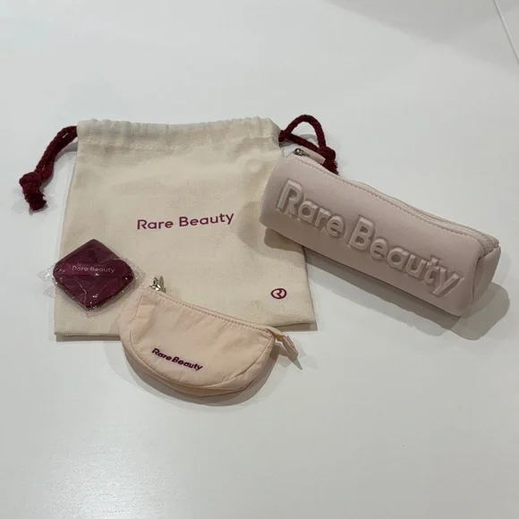 Rare Beauty Cosmetic Bag Set! - Picture 1 of 1